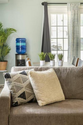 Southern Charm Retreat - 1Bedroom